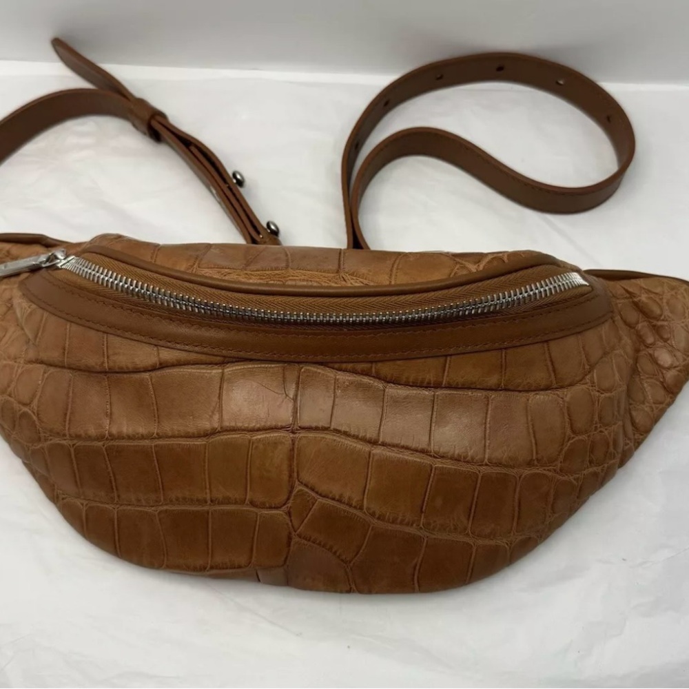 Piper & Skye Mac Pack Cognac Alligator (See pictures for condition)